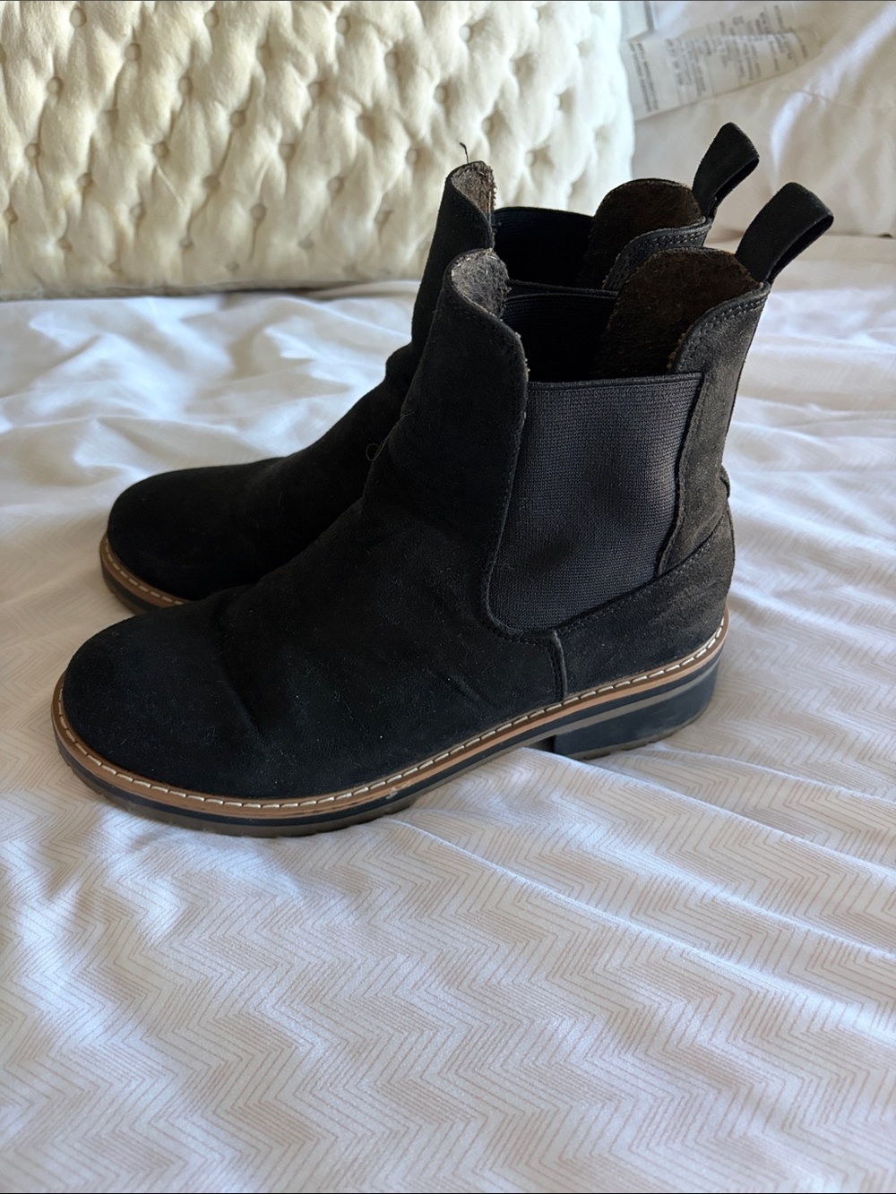 Classic Black Fabric Pull-on Chelsea Boots - 7.5